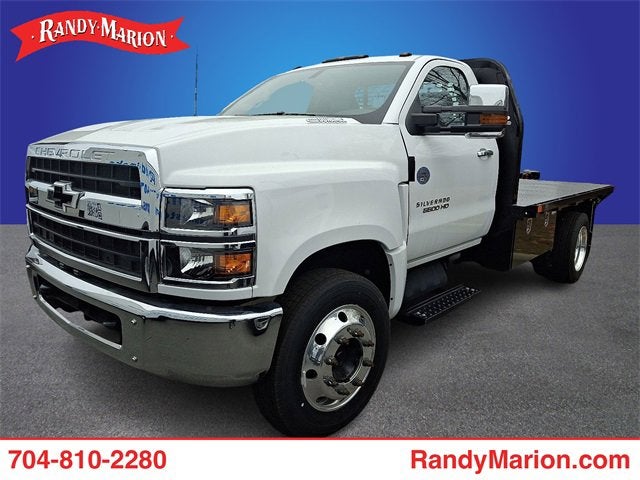 2024 Chevrolet Silverado 5500 HD Work Truck