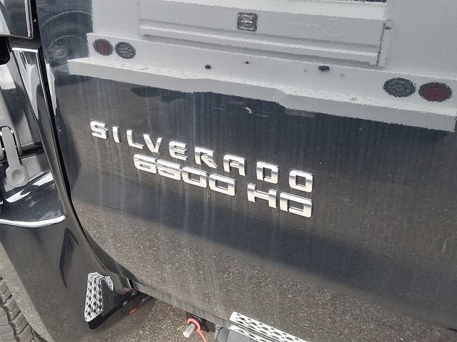 2022 Chevrolet Silverado 6500 HD LT