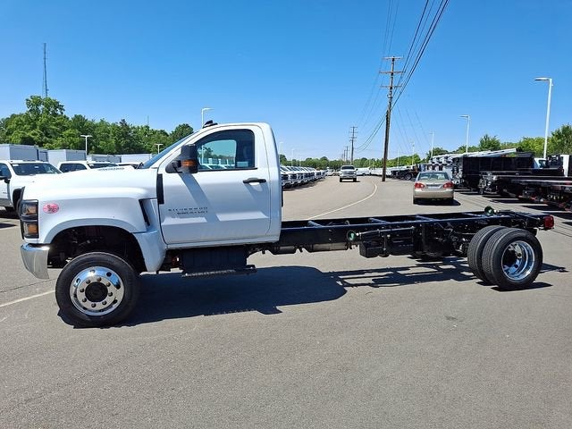 2023 Chevrolet Silverado 6500 HD LT