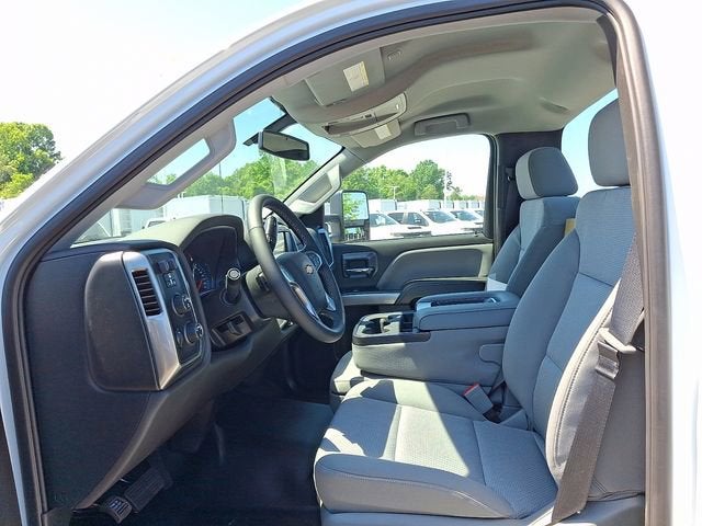 2023 Chevrolet Silverado 6500 HD LT