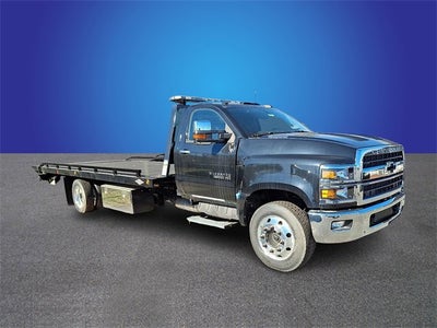 2022 Chevrolet Silverado 6500 HD LT