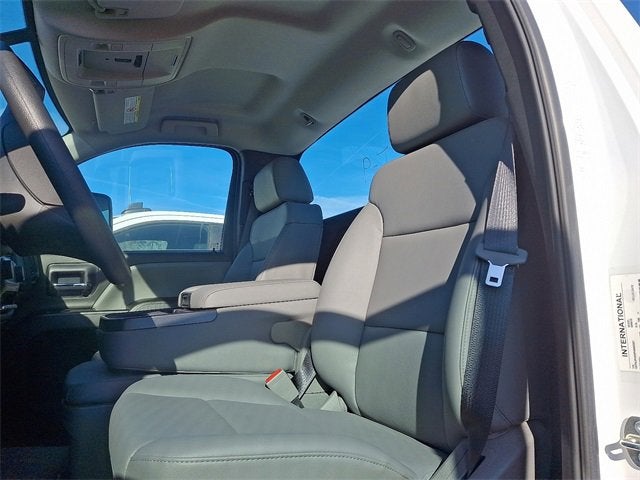 2023 Chevrolet Silverado 5500 HD Work Truck