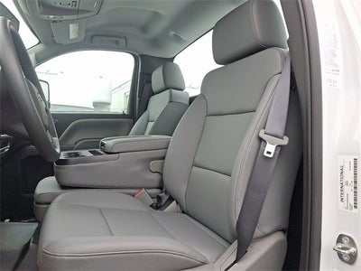 2023 Chevrolet Silverado 5500 HD Work Truck