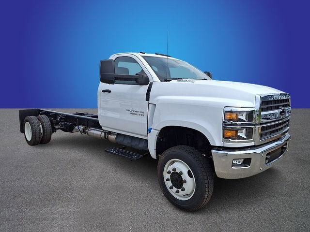 2024 Chevrolet Silverado 5500 HD Work Truck