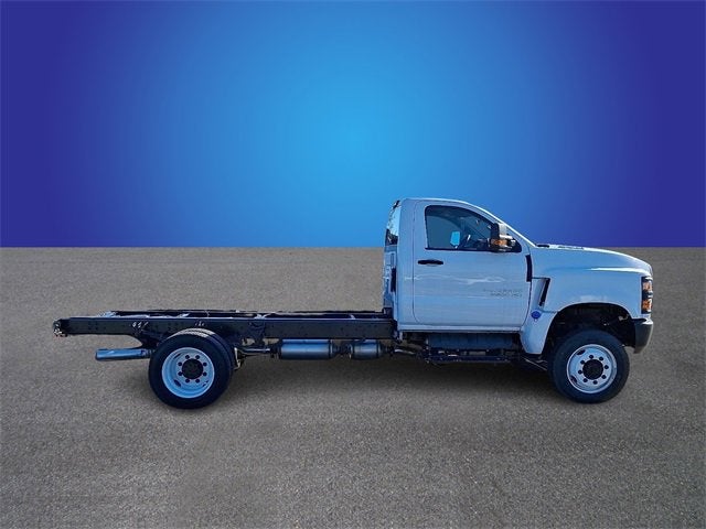 2024 Chevrolet Silverado 5500 HD Work Truck