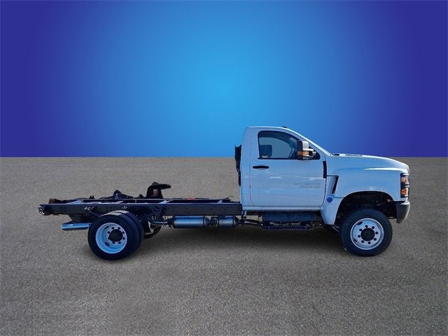2024 Chevrolet Silverado 5500 HD Work Truck