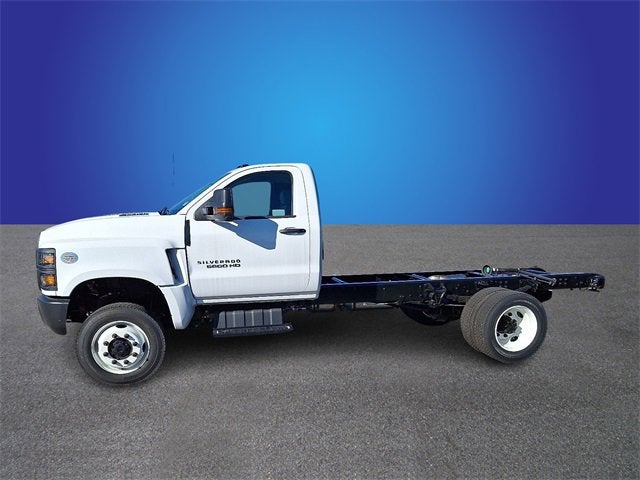 2024 Chevrolet Silverado 5500 HD Work Truck