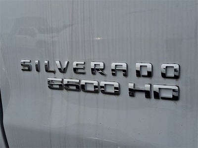 2022 Chevrolet Silverado 5500 HD Work Truck