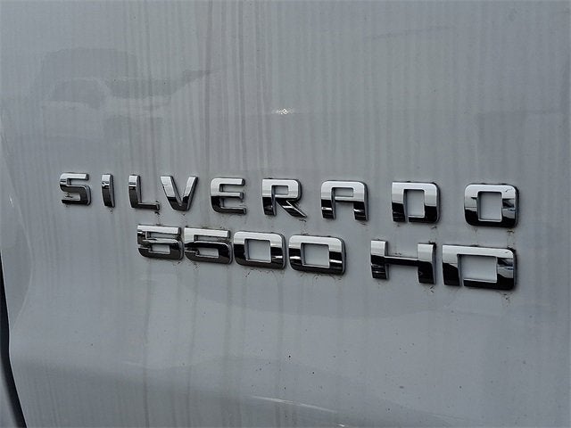 2022 Chevrolet Silverado 5500 HD Work Truck