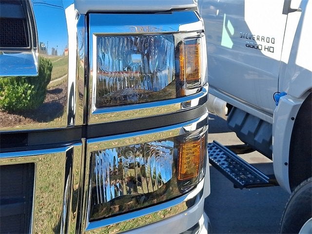 2024 Chevrolet Silverado 5500 HD LT