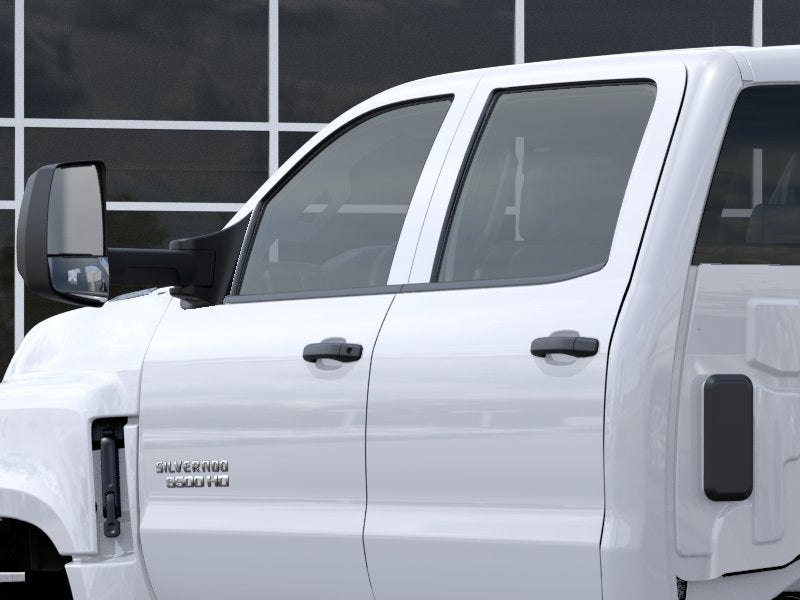 2025 Chevrolet Silverado 5500 HD Work Truck