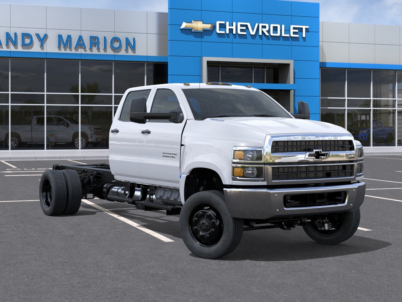 2025 Chevrolet Silverado 5500 HD Work Truck
