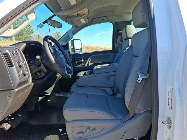 2024 Chevrolet Silverado 5500 HD Work Truck