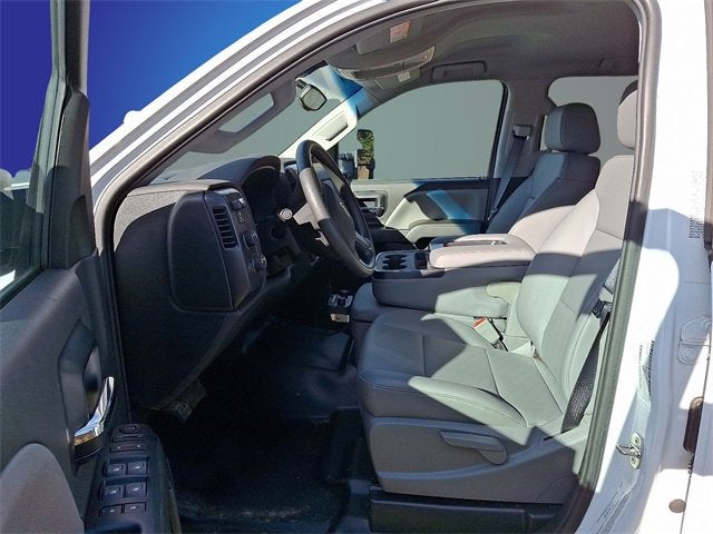 2023 Chevrolet Silverado 5500 HD Work Truck