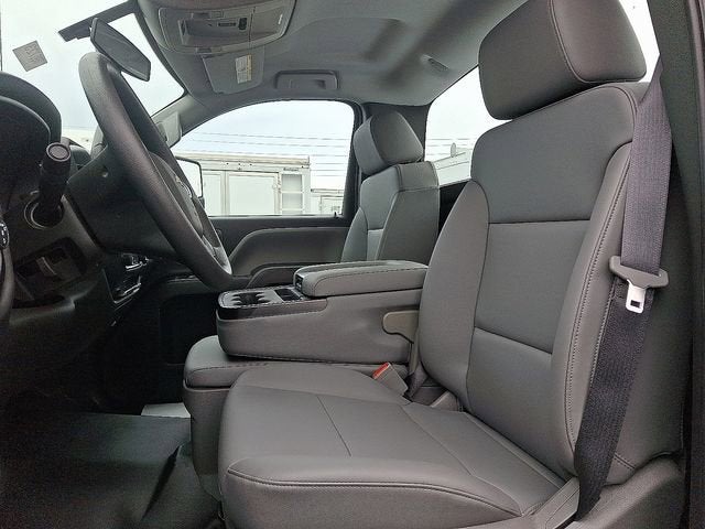 2023 Chevrolet Silverado 5500 HD Work Truck