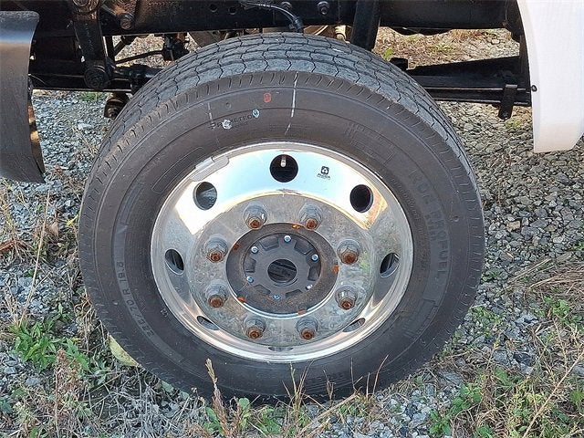 2024 Chevrolet Silverado 5500 HD Work Truck