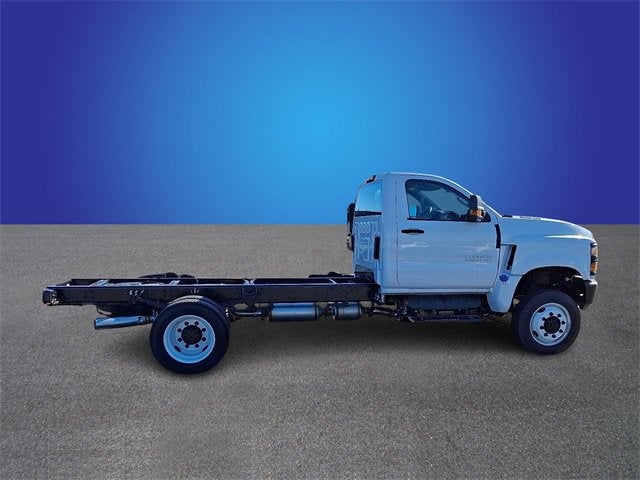 2024 Chevrolet Silverado 5500 HD Work Truck