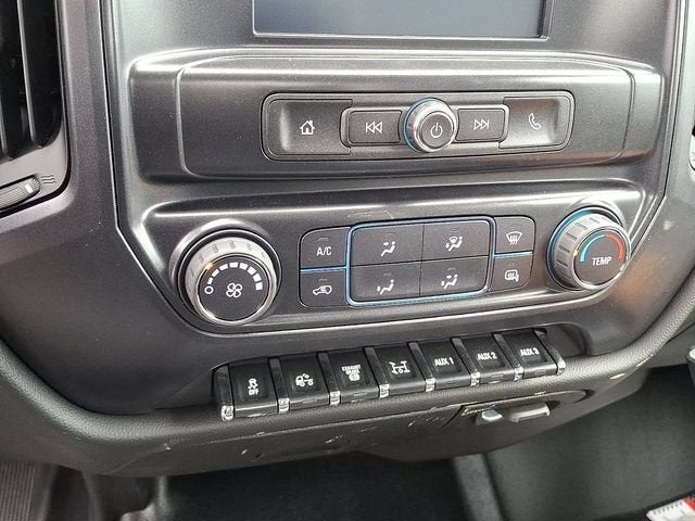 2022 Chevrolet Silverado 4500 HD LT