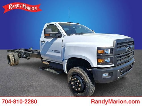 2023 Chevrolet Silverado 6500 HD Work Truck