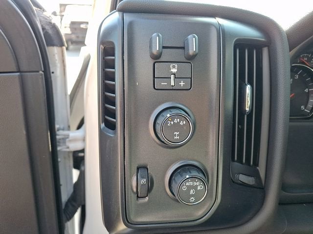 2023 Chevrolet Silverado 6500 HD Work Truck