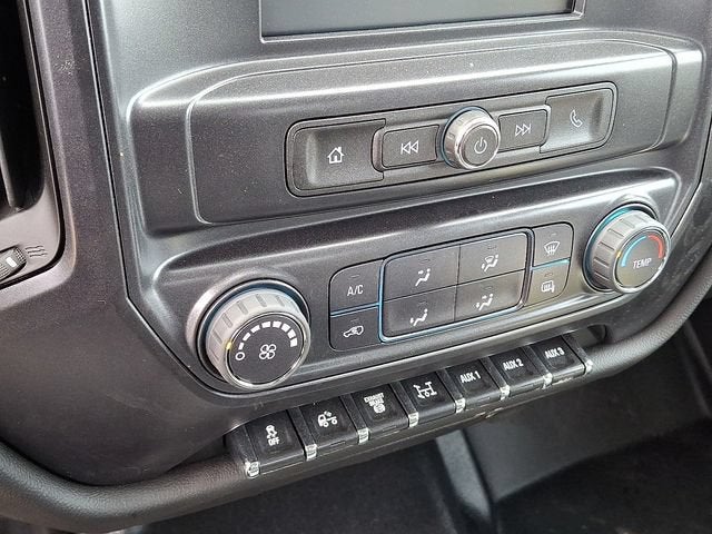 2022 Chevrolet Silverado 6500 HD Work Truck