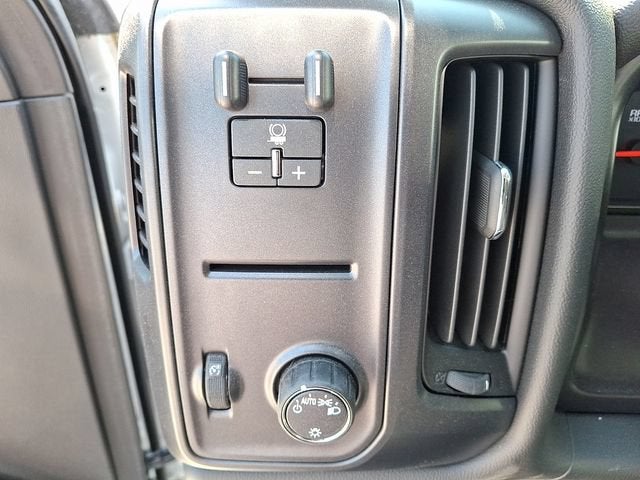2022 Chevrolet Silverado 6500 HD Work Truck