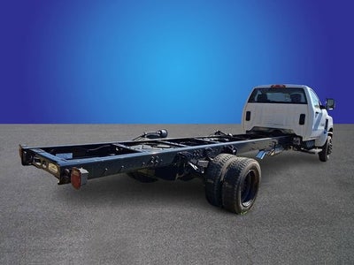 2023 Chevrolet Silverado 6500 HD Work Truck