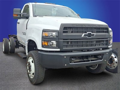 2024 Chevrolet Silverado 6500 HD Work Truck