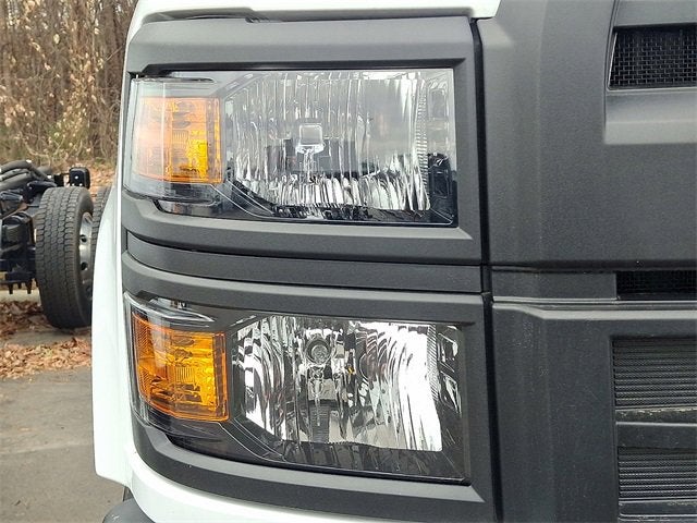 2024 Chevrolet Silverado 6500 HD Work Truck