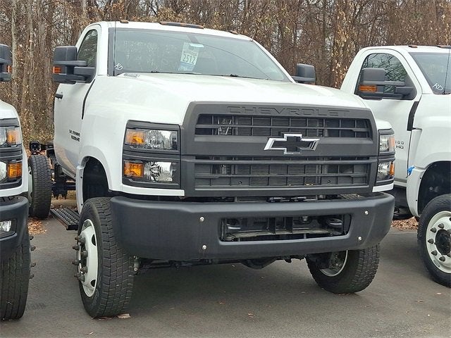 2024 Chevrolet Silverado 6500 HD Work Truck