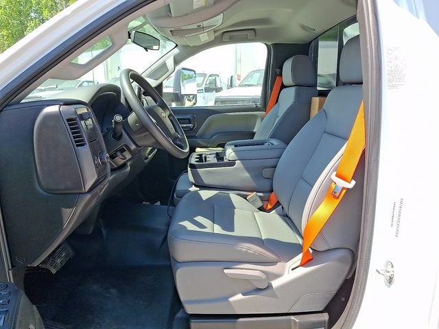 2022 Chevrolet Silverado 6500 HD Work Truck