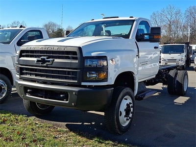 2024 Chevrolet Silverado 6500 HD Work Truck