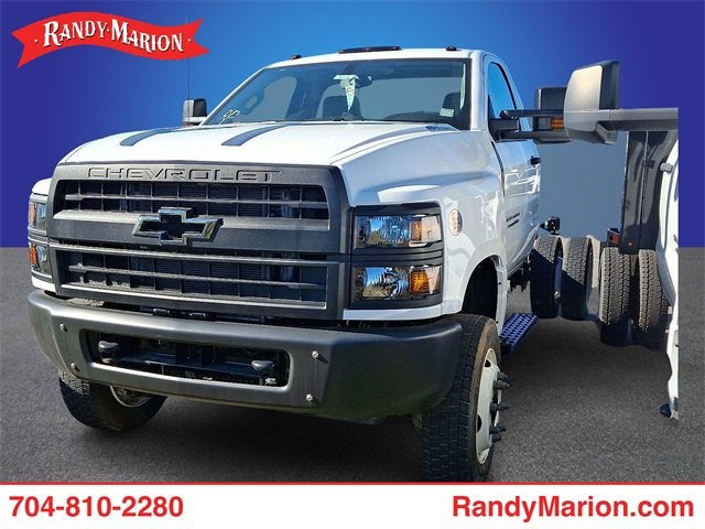 2024 Chevrolet Silverado 6500 HD Work Truck