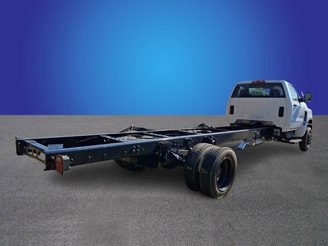 2023 Chevrolet Silverado 6500 HD Work Truck