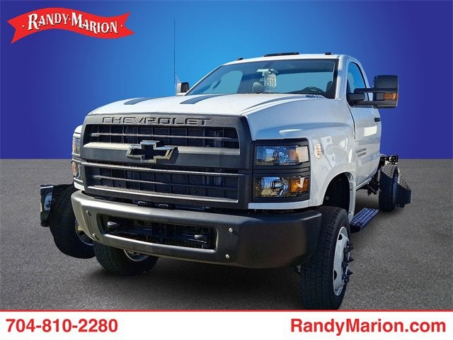 2024 Chevrolet Silverado 6500 HD Work Truck