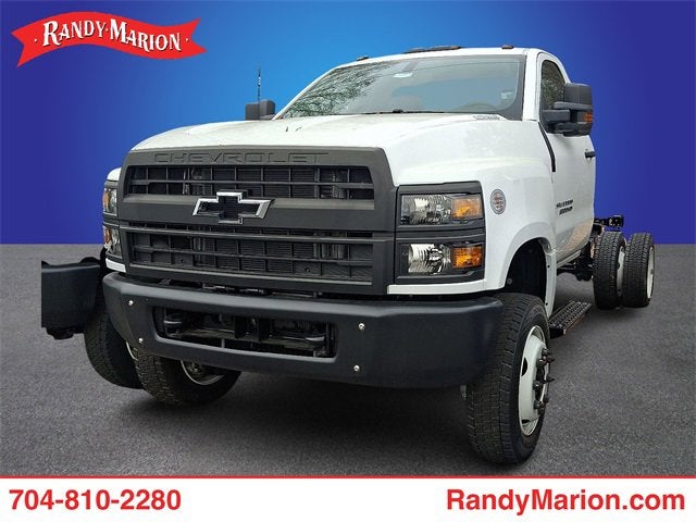 2024 Chevrolet Silverado 6500 HD Work Truck