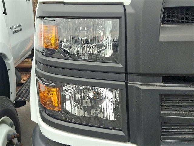 2024 Chevrolet Silverado 6500 HD Work Truck