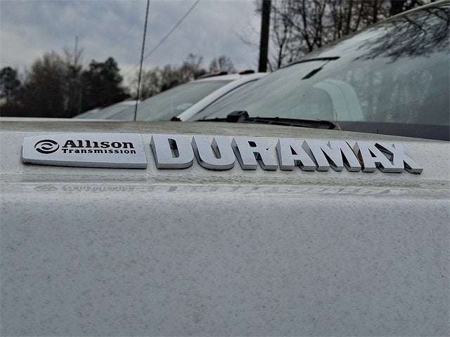 2024 Chevrolet Silverado 6500 HD Work Truck