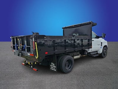 2022 Chevrolet Silverado 6500 HD Work Truck