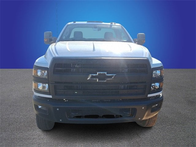2023 Chevrolet Silverado 6500 HD Work Truck