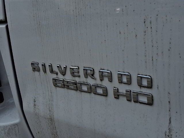 2022 Chevrolet Silverado 6500 HD Work Truck