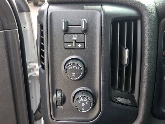 2022 Chevrolet Silverado 6500 HD Work Truck