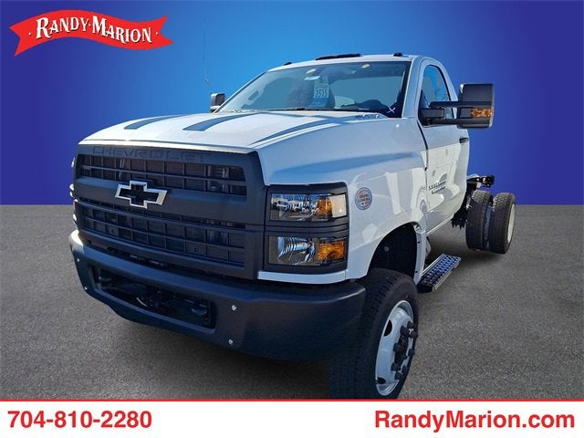 2024 Chevrolet Silverado 6500 HD Work Truck