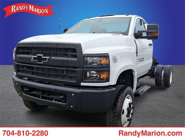 2024 Chevrolet Silverado 6500 HD Work Truck