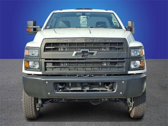 2024 Chevrolet Silverado 6500 HD Work Truck