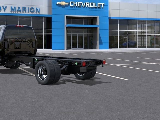 2026 Chevrolet Silverado 6500 HD LT