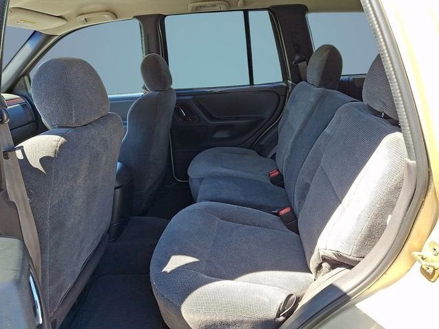 2000 Jeep Grand Cherokee Laredo