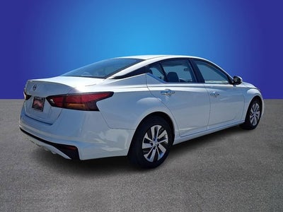 2022 Nissan Altima 2.5 S