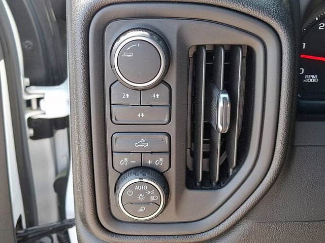 2023 Chevrolet Silverado 2500 HD Custom