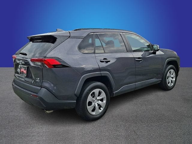 2020 Toyota RAV4 LE
